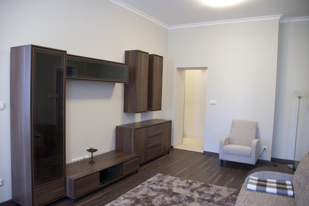 Apartman U Kolonady Karlovy Vary Ruang foto