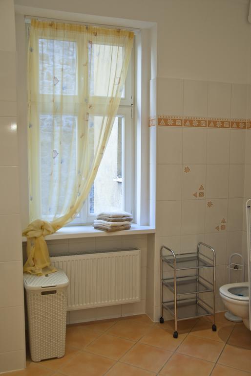 Apartman U Kolonady Karlovy Vary Ruang foto